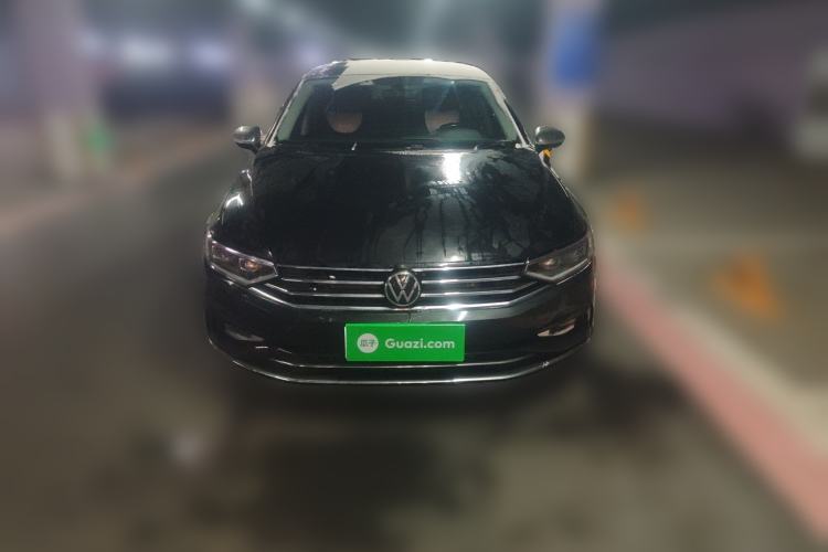 Used Volkswagen Magotan 2021 330TSI DSG 30th Anniversary Edition
