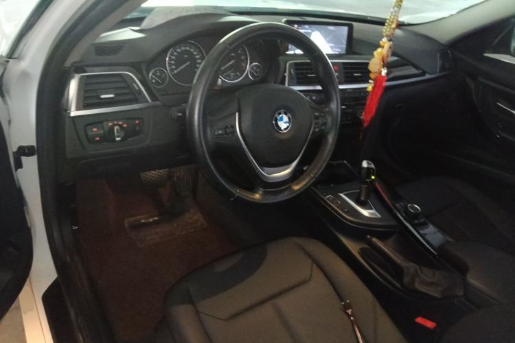 Used BMW 3 Series 2016 320Li Ambition Model Center Console