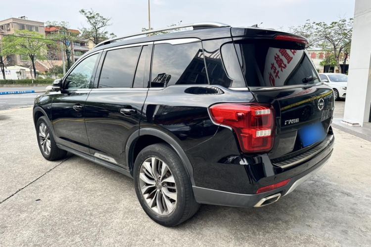 Used GAC Trumpchi GS8 2017 320T Two-Wheel Drive Luxury Smart Connectivity Version (7 Seats) Exterior 1