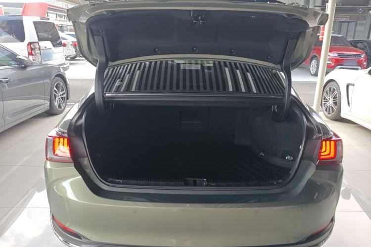 Used Lexus ES 2022 200 Excellence Edition
