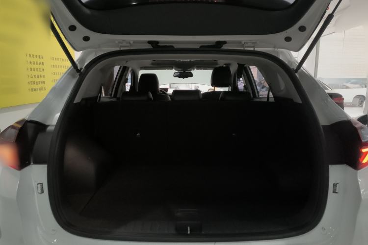 Used Hyundai Tucson 2019 280TGDi Dual-Clutch Two-Wheel Drive Smart Connect Version China V Standard Trunk