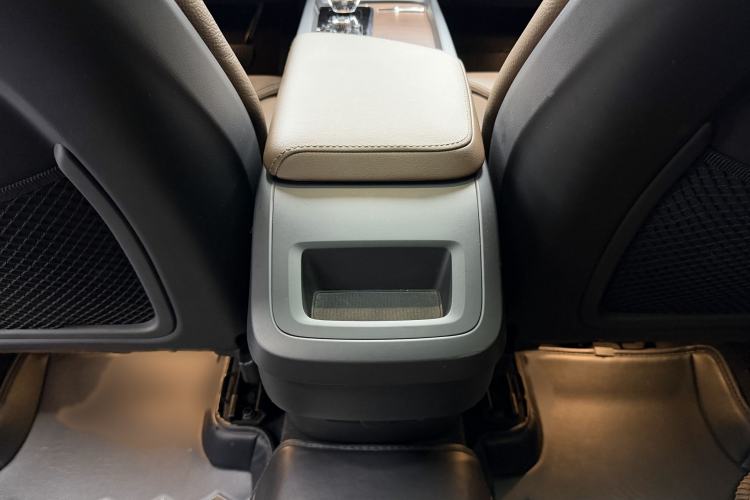 Used Volvo XC60 2024 B5 4x4 Smart Luxury Edition
