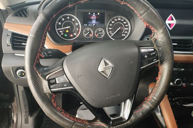 Used BORGWARD BX7 2016 28T Four-wheel Drive Luxury Version 7 Seats