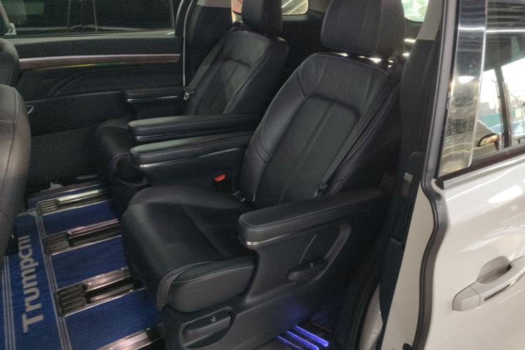 Used GAC Trumpchi M8 2021 Lingxiu Series 390T Deluxe Edition