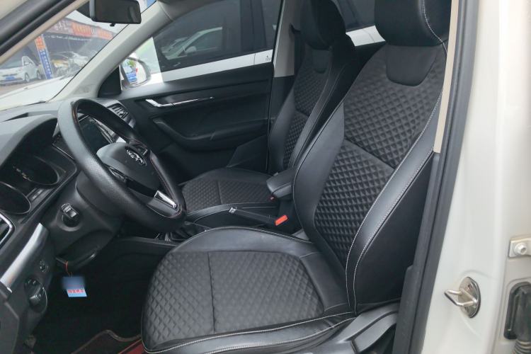 Used Skoda Kamiq 2020 1.5L Automatic Comfort Edition
