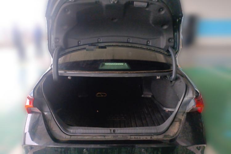 Used Toyota Avalon 2022 2.0L Luxury Edition Trunk