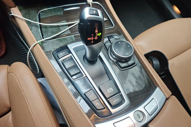 Used BMW 7 Series 2013 730Li Luxury Model
