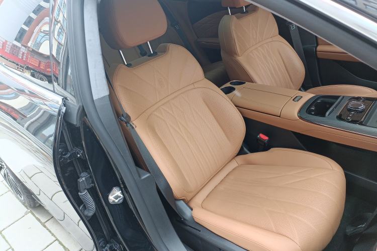 Used Geely Galaxy 8 2025 130km EM-P Starship Edition Right Front Seat