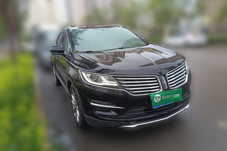 Used Lincoln MKC 2017 2.0T Two-Wheel-Drive Luxury Edition
