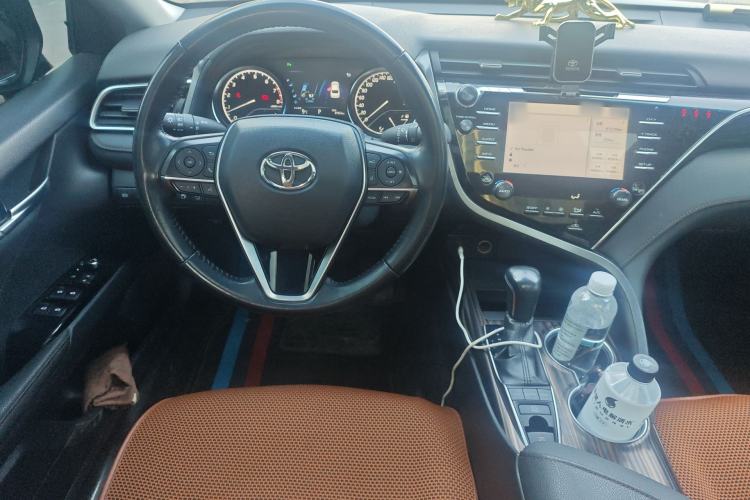 Used Toyota Camry 2018 2.5G Luxury Edition Steering Wheel