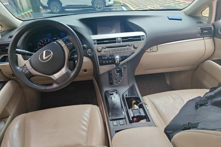 Used Lexus RX Classic 2013 270 Elite Edition Center Console