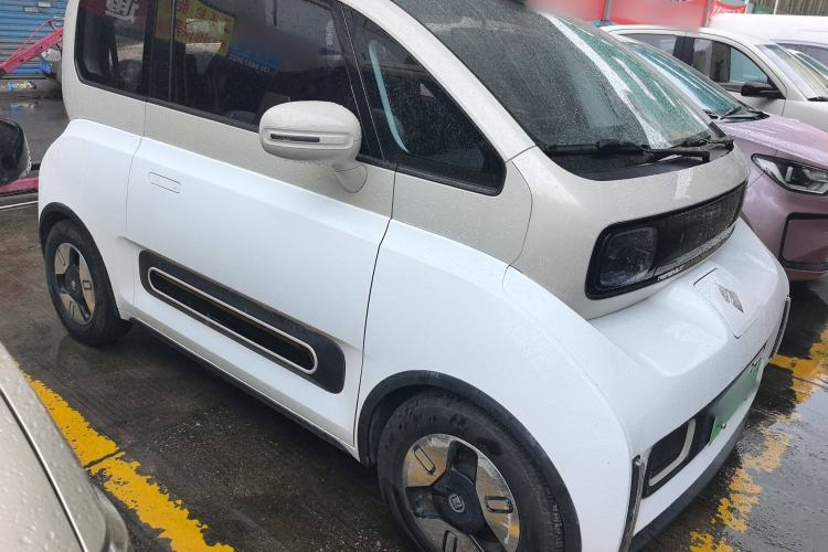 Used Baojun KiWi EV 2021 Artist Model Lithium Iron Phosphate