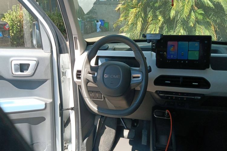 Used Geely Auto Panda 2023 Panda Mini 120km Asian Games Edition
