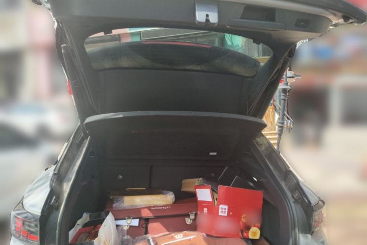 Used Volkswagen ID.4 CROZZ 2021 Long-Range PRO Two-Wheel Drive Version Trunk