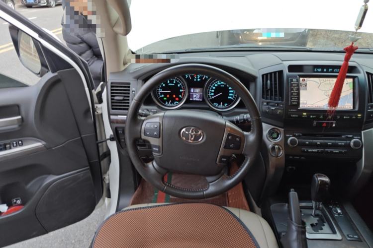 Used Toyota Land Cruiser 2007 4.7L Automatic VX-R Steering Wheel