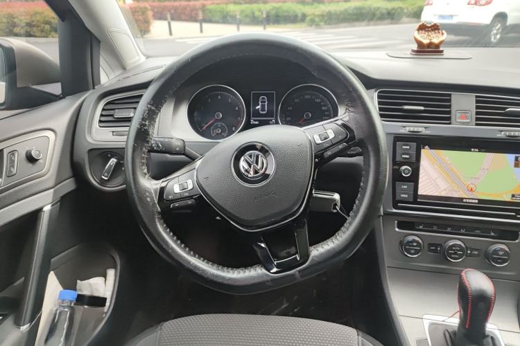 Used Volkswagen Golf 2015 1.4TSI Automatic Comfort Model