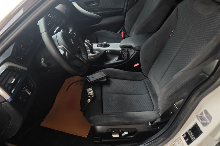 Used BMW 4 Series 2017 425i Gran Coupe Leading Model with M Sport Package
