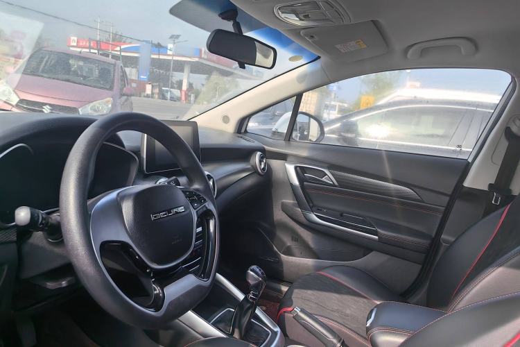 Used BAIC Beijing U5 2020 1.5L Manual Luxury Edition China VI
