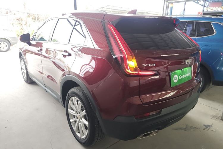 Used Cadillac XT4 2018 28T Two-Wheel Drive Tech Version Rear Left 45 Deg