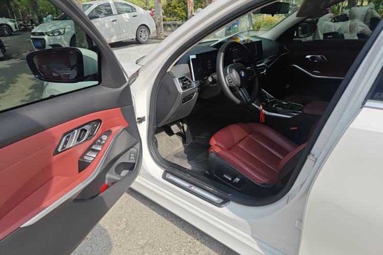 Used BMW 3 Series 2023 325Li M Sport Package Driver Seat