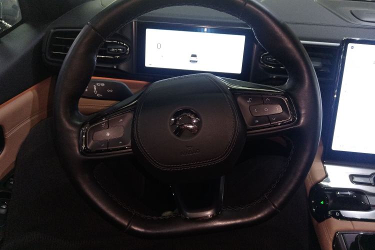 Used Nio ES6 2019 430 km Performance Version
