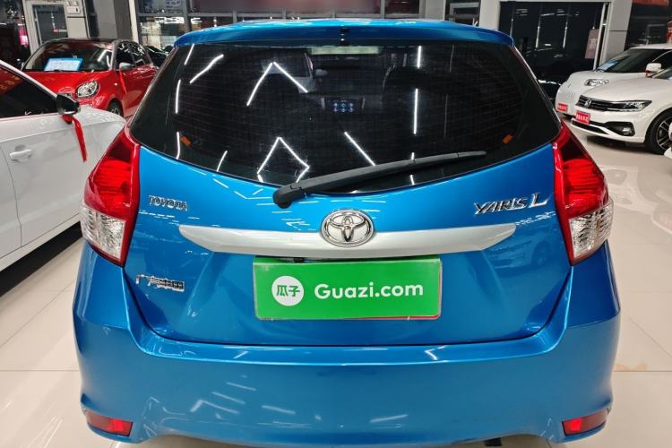 Used Toyota YARiS L Zhi Xuan 2015 1.5E Automatic Charm Edition
