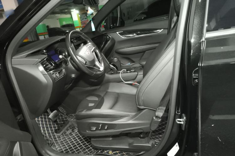 Used Cadillac XT6 2021 2.0T 7-Seater Two-Wheel-Drive Luxury Version