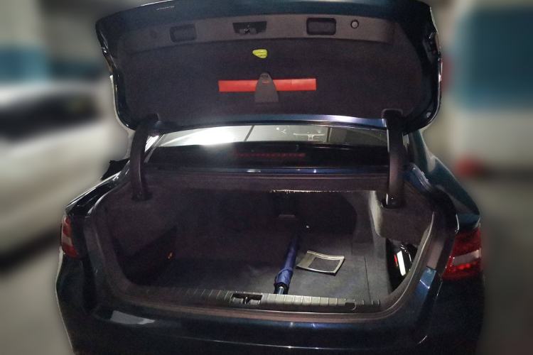 Used Geely Auto Emgrand GT 2015 1.8T Flagship Model