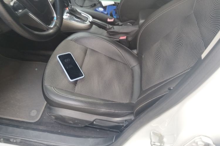 Used Buick GT 2014 XT 1.6L Automatic Fashion Edition
