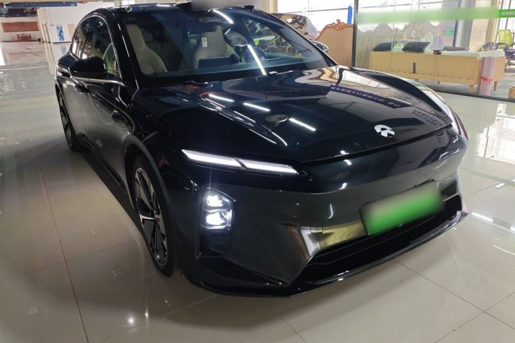 Used Nio ET5T 2025 75 kWh Touring Front Right 45 Deg