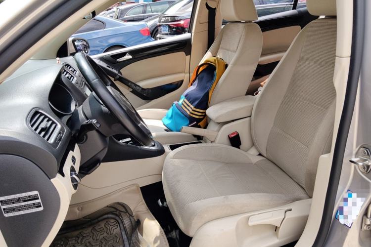 Used Volkswagen Golf 2012 1.4 TSI Automatic Comfort Edition Left Front Seat