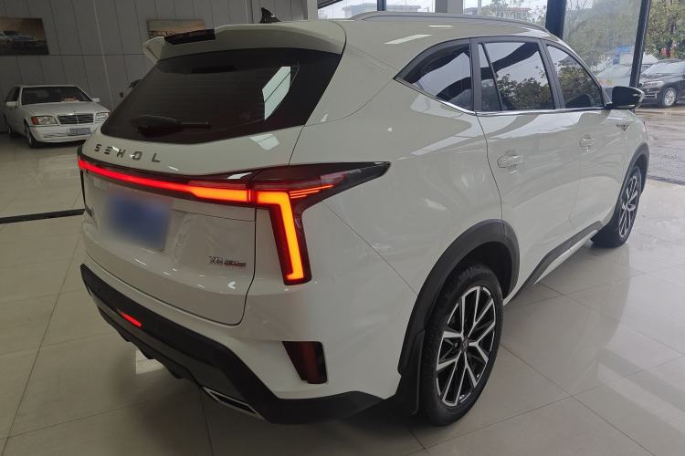 Used SOL X8 PLUS 2023 1.5 TGDI DCT Smart Edition 7-Seater
