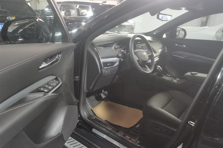 Used Cadillac XT4 2020 Revised Version 28T Two-Wheel Drive Leading Edition
