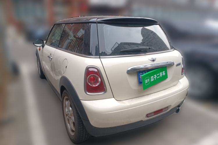 Used MINI MINI 2011 1.6L COOPER Fun
