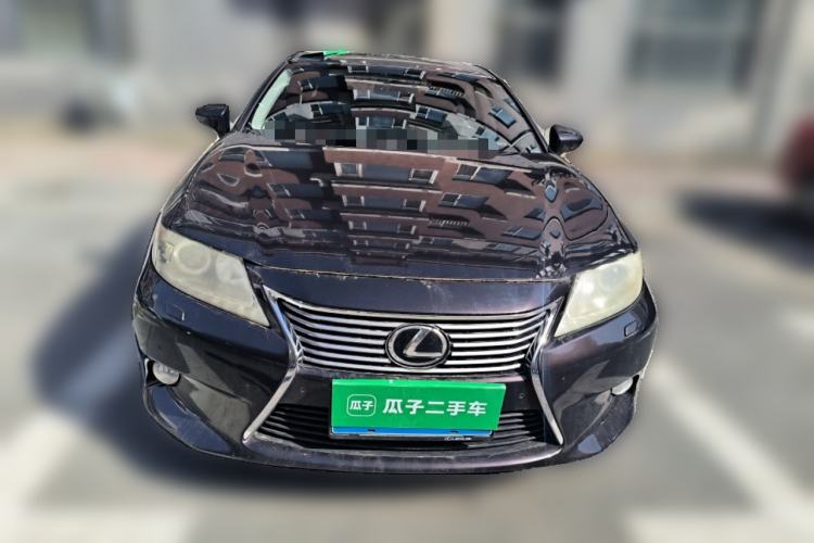 Used Lexus ES 2013 250 Elegant Edition Front