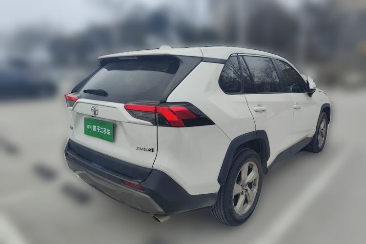 Used Toyota RAV4 2020 2.0L CVT Two-Wheel Drive Fashion PLUS Edition