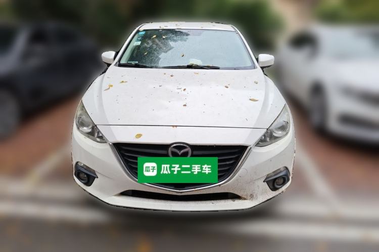 Used Mazda 3 Axela 2016 Sedan 1.5L Automatic Comfort Model