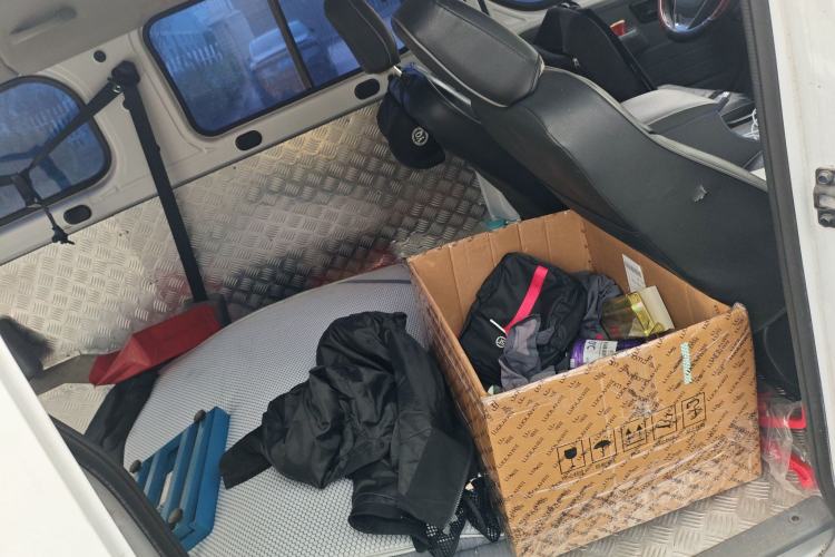 Used Wuling Yangguang 2024 300KM Comfort Version Passenger Van 75kW
