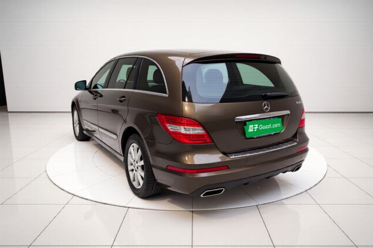 Used Mercedes-Benz R-Class 2014 R 320 4MATIC Business Model Exterior 3