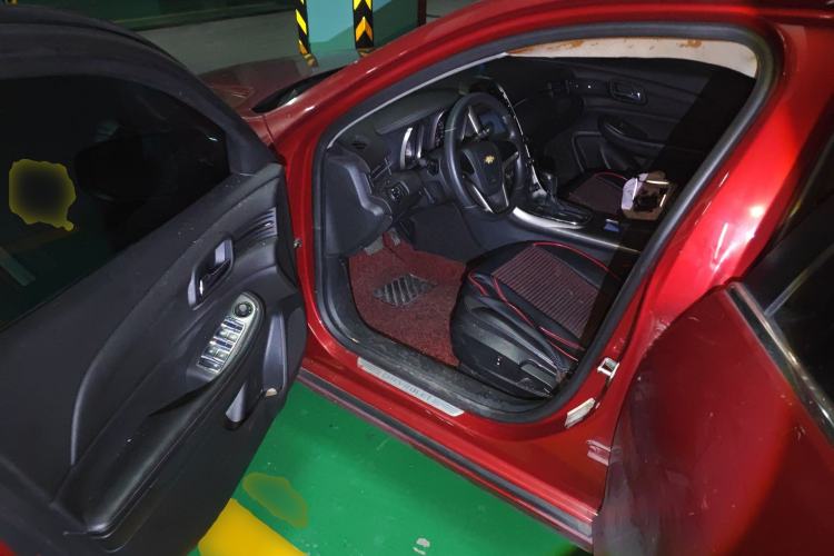 Used Chevrolet Malibu 2013 1.6T Automatic Comfort Edition Driver Seat