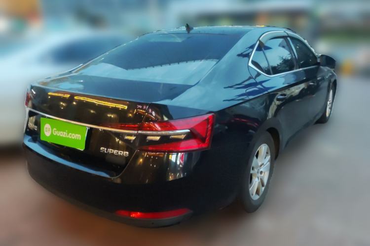 Used Skoda Superb 2019 TSI280 DSG Standard Edition Rear Right 45 Deg