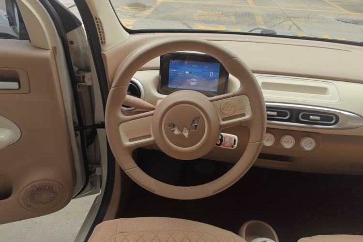 Used Wuling Hongguang MINIEV 2025 Four-Door Version Advanced Edition
