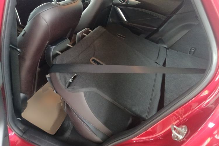 Used Mazda CX-4 2018 2.0L Automatic Two-Wheel Drive Blue Sky Premium Upgrade Version China V Standard