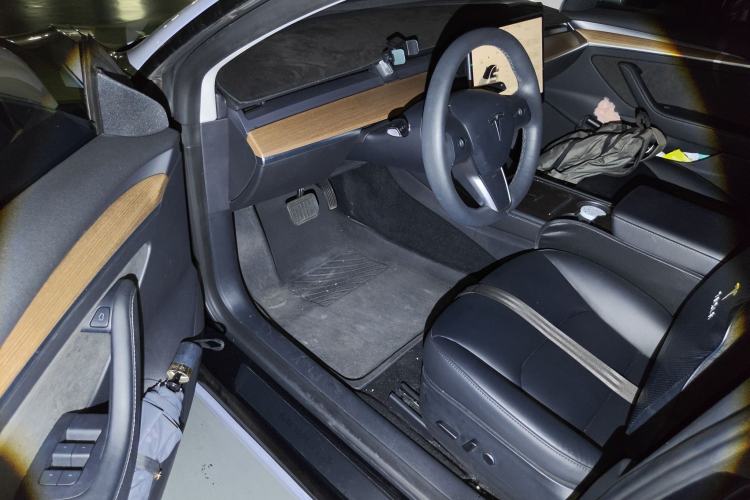 Used Tesla Model 3 2022 Rear-Wheel-Drive Version
