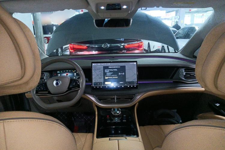 Used Denza D9 2022 DM-i 970 Four-Wheel Drive Flagship Model
