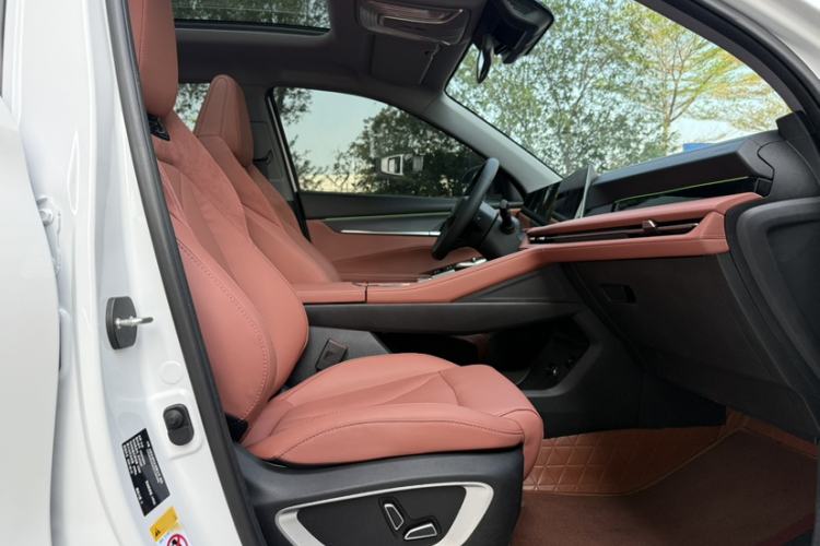 Used Changan CS75 PLUS 2025 Model, 3rd Generation Champion Edition 1.5T Jinghang Version