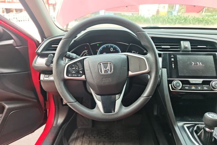 Used Honda Civic 2016 220TURBO Manual Luxury Edition
