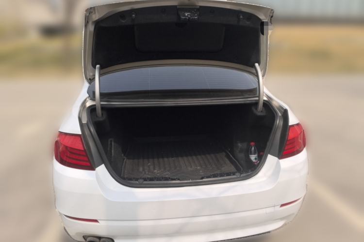 Used BMW 5 Series 2013 525Li Leading Model