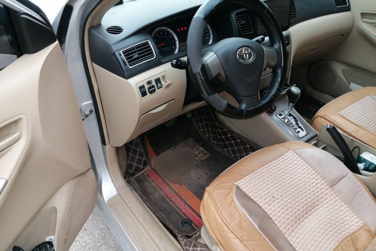 Used Toyota Corolla EX 2013 1.6L Automatic Luxury Edition Driver Seat