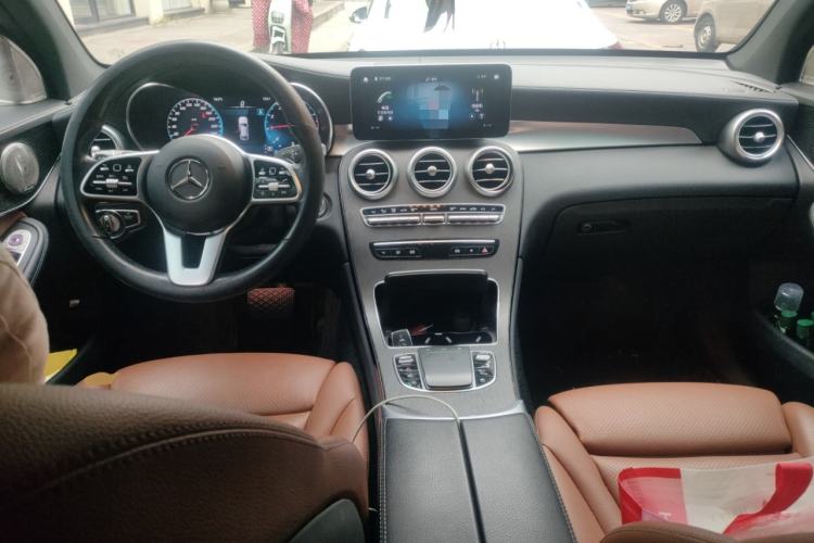 Used Mercedes-Benz GLC Coupe 2022 Refreshed GLC 300 4MATIC Coupe SUV
